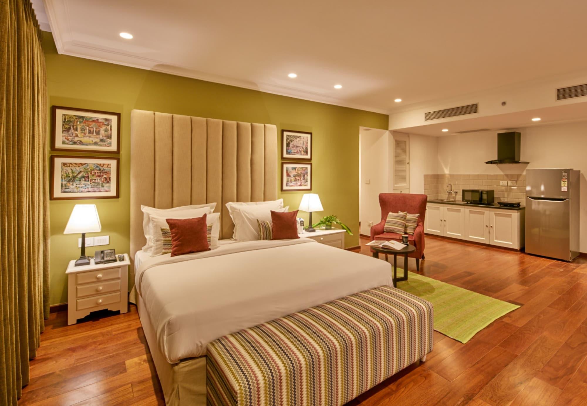 The Waverly Hotel & Residences Bangalore Exterior foto